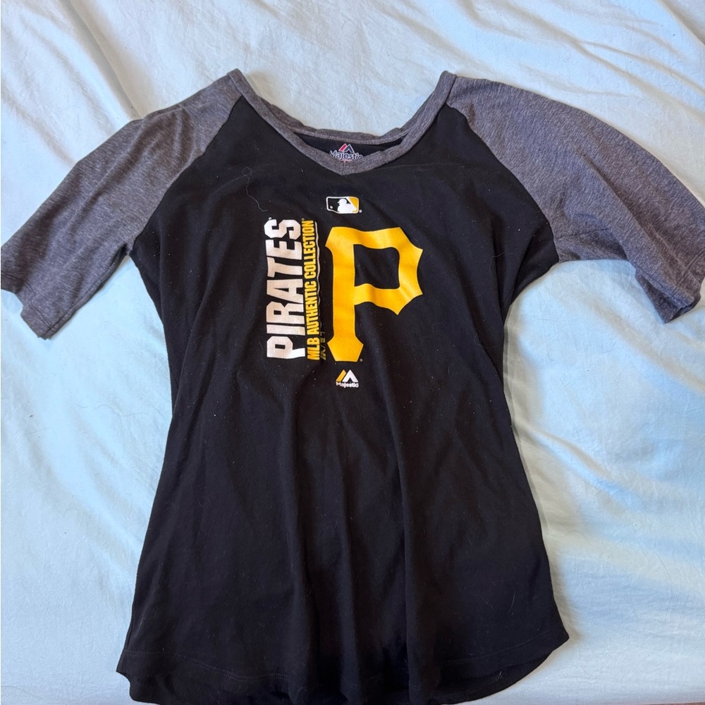 Ladies Black and Gray Pirates Raglan Shirt